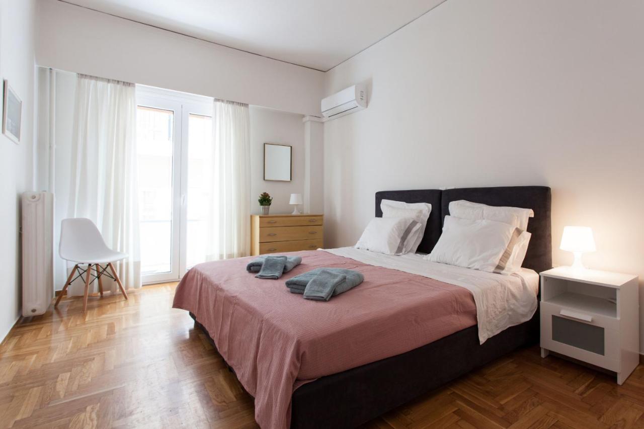 2 Bdrm Apt For Up To 6 Guests Next To Acropolis Museum Ateny Zewnętrze zdjęcie