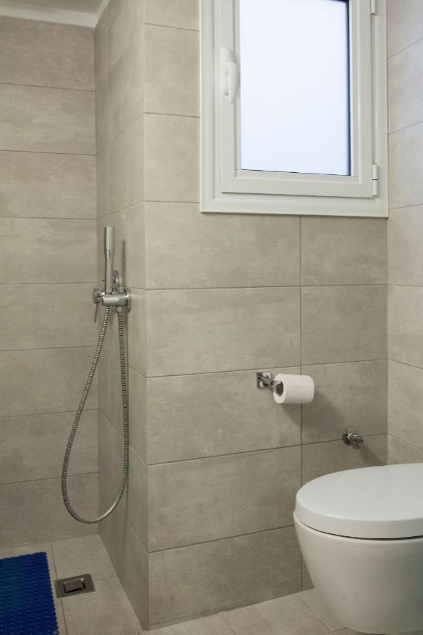 2 Bdrm Apt For Up To 6 Guests Next To Acropolis Museum Ateny Zewnętrze zdjęcie
